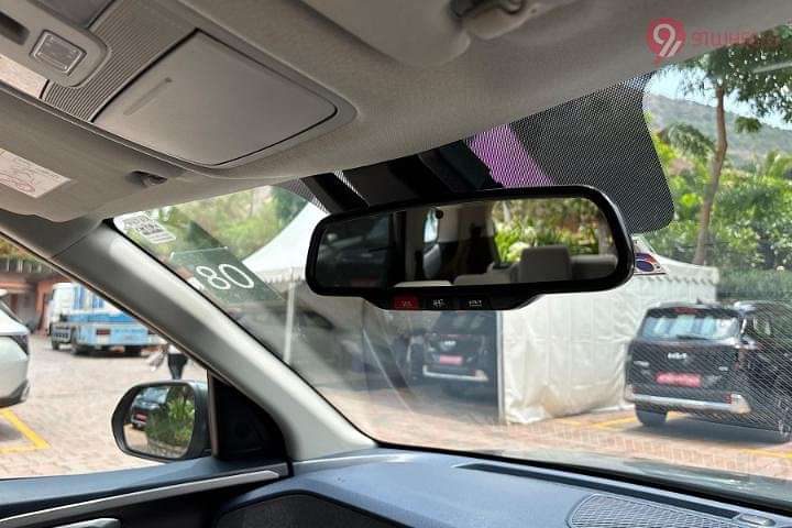 KIA Carens Clavis Inner Rear View Mirror
