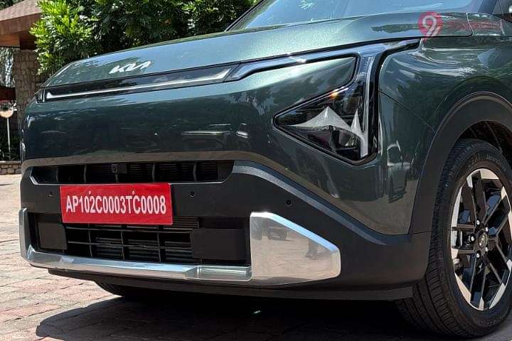 KIA Carens Clavis Front Bumper