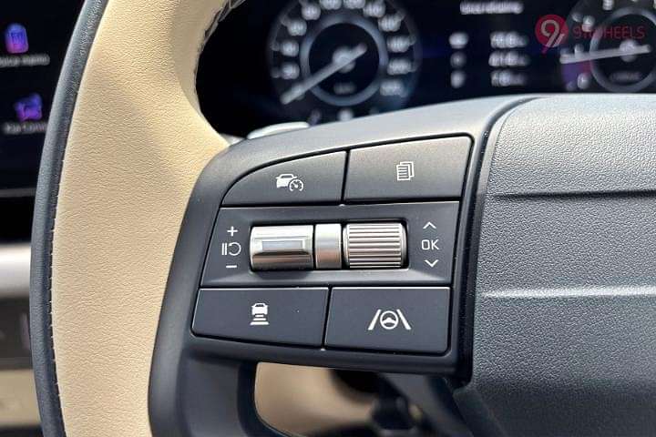 KIA Carens Clavis Left Steering Mounted Controls