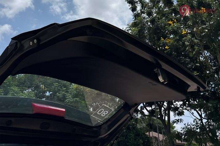 KIA Carens Clavis Open Boot/Trunk