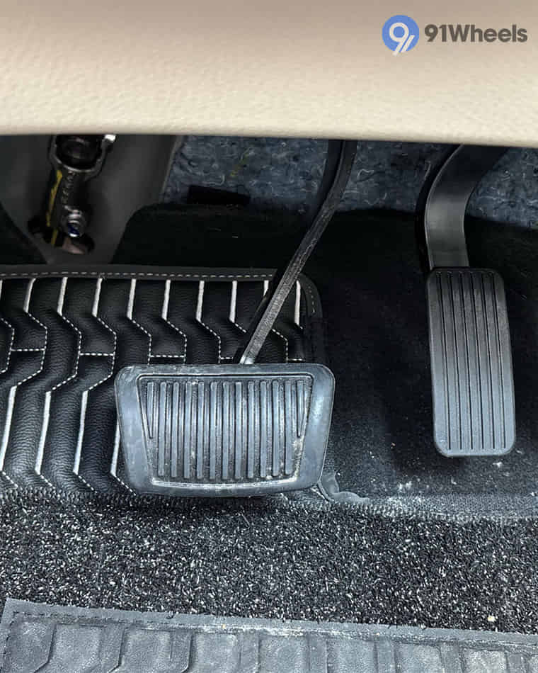 Driver Controls - 10