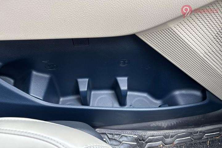 KIA Carens Clavis Passenger Side Front Door Pocket