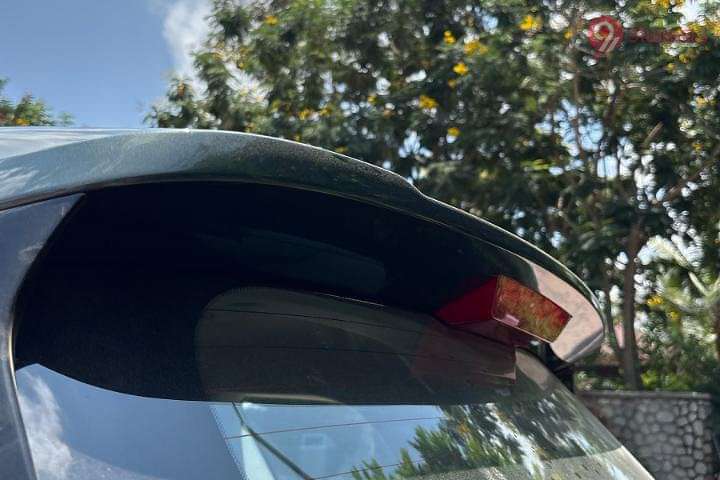 KIA Carens Clavis Rear Spoiler