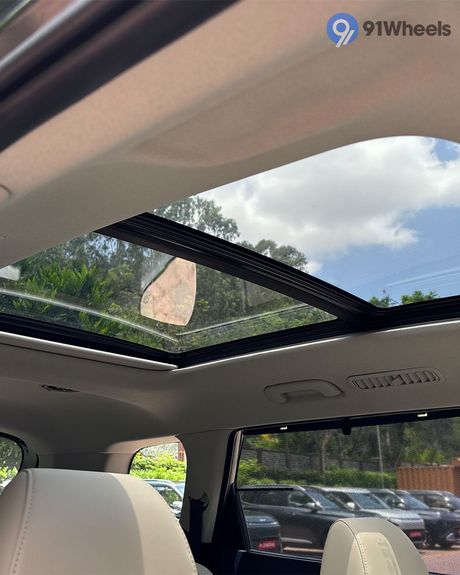 Carens Clavis Cabin Roof - Open