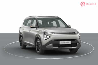 KIA Carens Clavis Right Front Three Quarter KIA Carens Clavis Right Front Three Quarter