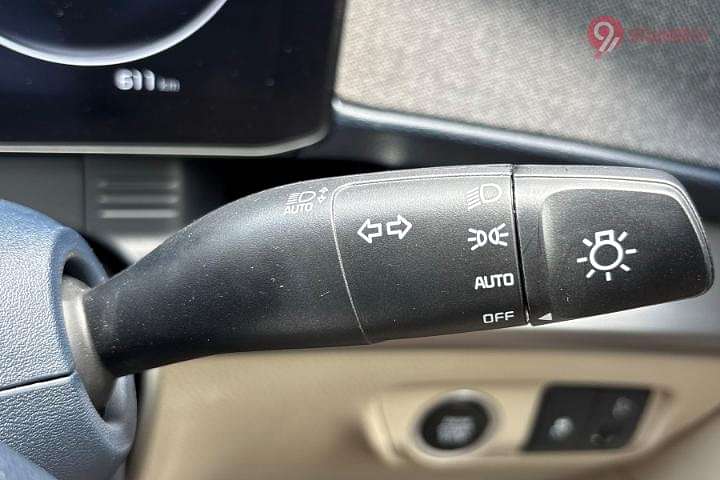 KIA Carens Clavis Headlight Stalk