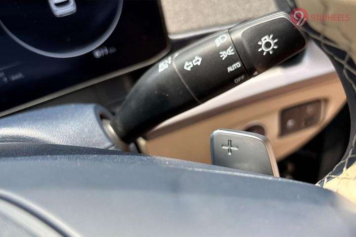 KIA Carens Clavis Right Paddle Shifter