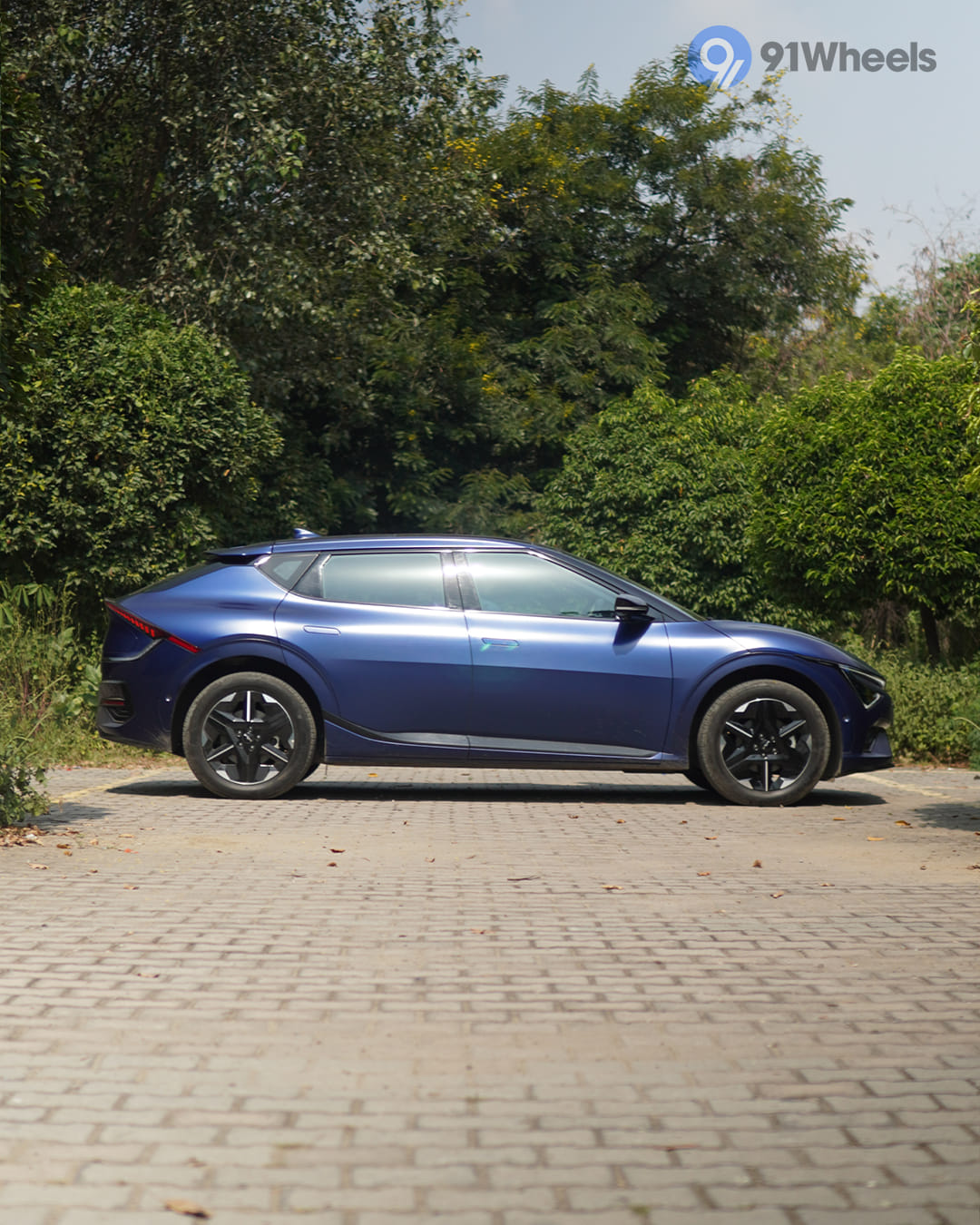 KIA EV6 Right Side View