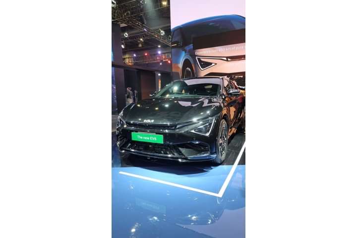 KIA EV6 Closed Hood/Bonnet