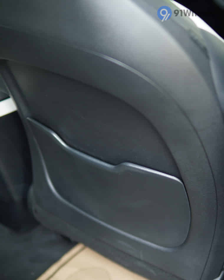 Seats & Cabin Comfort - 6