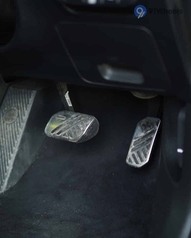 Driver Controls - 10