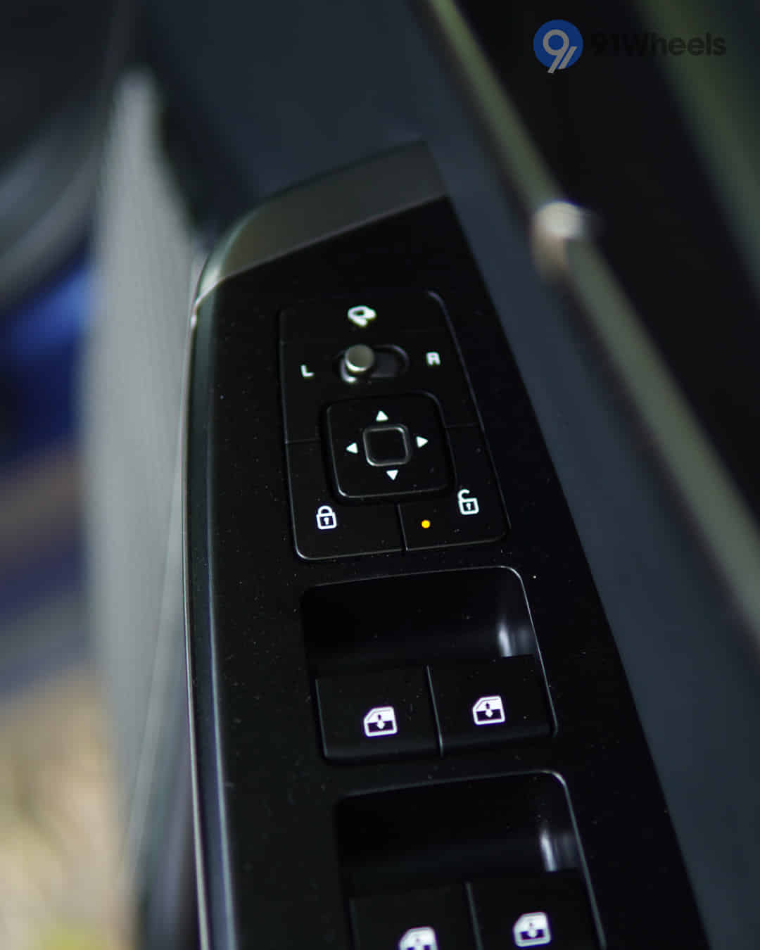 Outer Rear View Mirror (ORVM) Controls