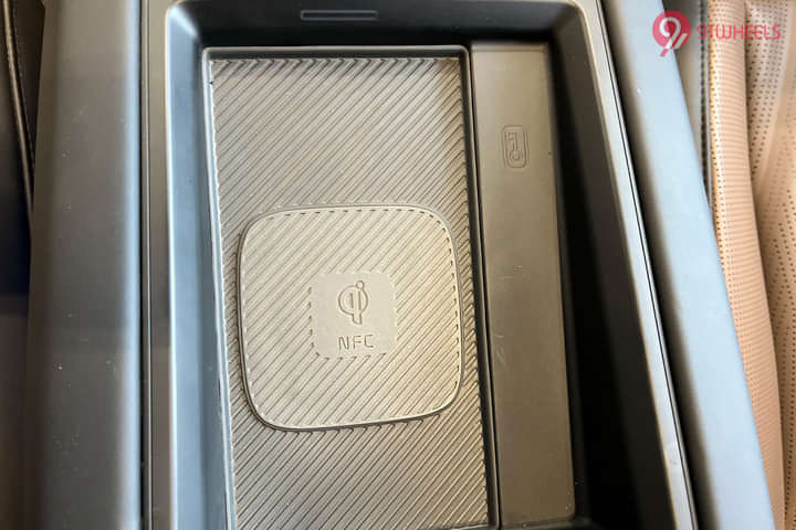 KIA EV9 USB Port/Power Socket/Wireless Charging