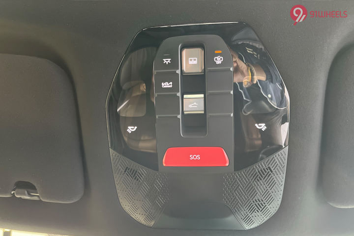 KIA EV9 Roof Mounted Controls/Sunroof & Cabin Light Controls