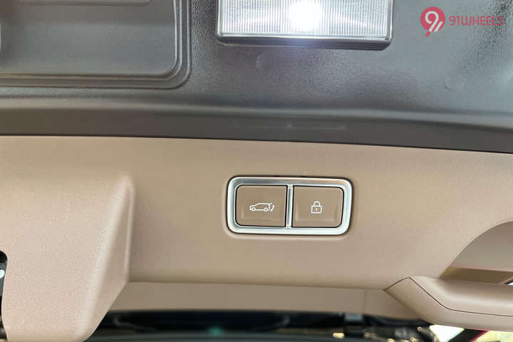 KIA EV9 Boot Release Lever/Fuel Lid Release Lever