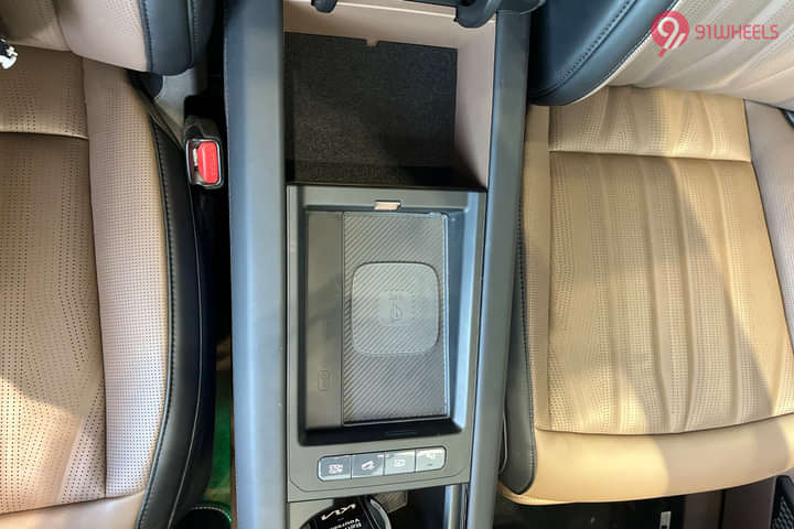 KIA EV9 Front Centre Arm Rest Storage