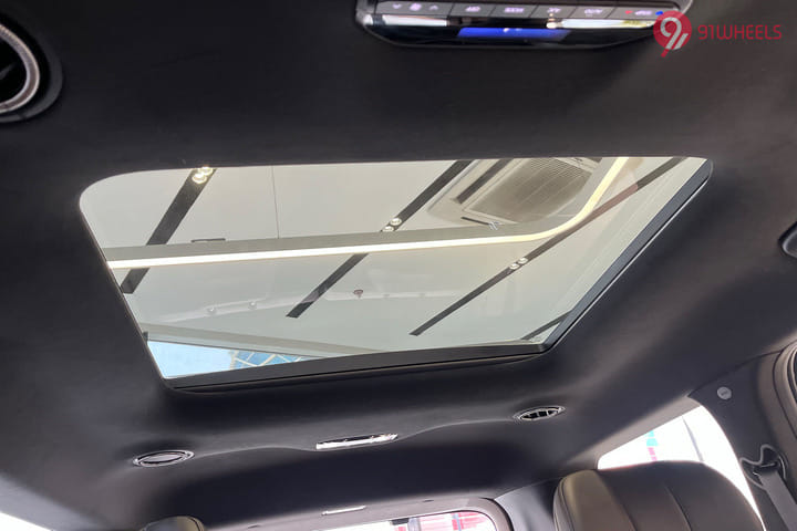 KIA EV9 Cabin Roof KIA EV9 Cabin Roof