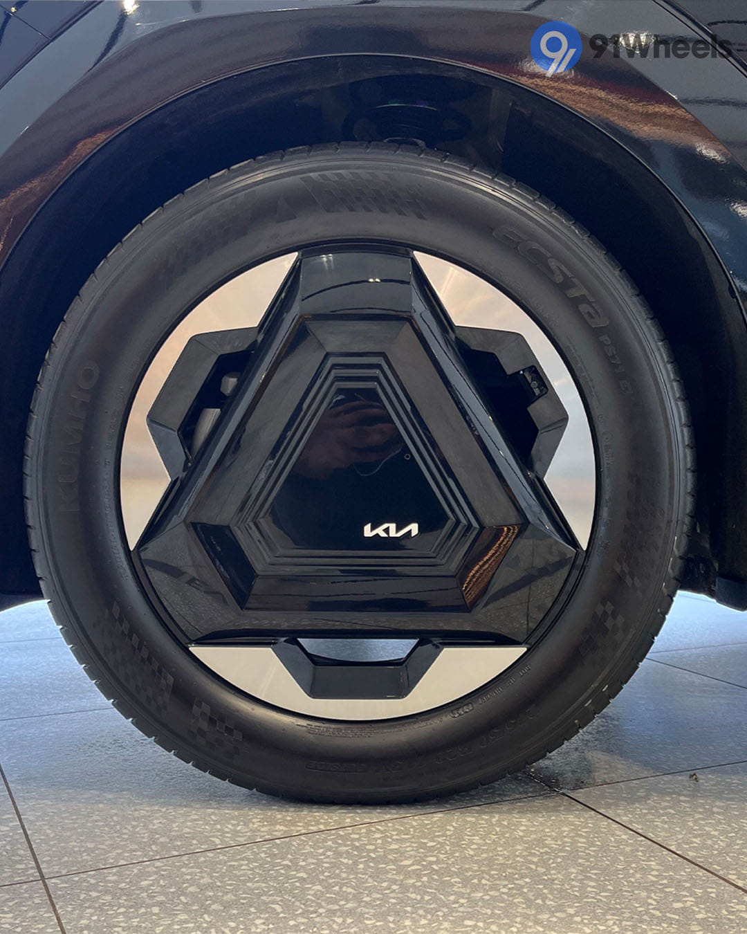 KIA EV9 Wheel