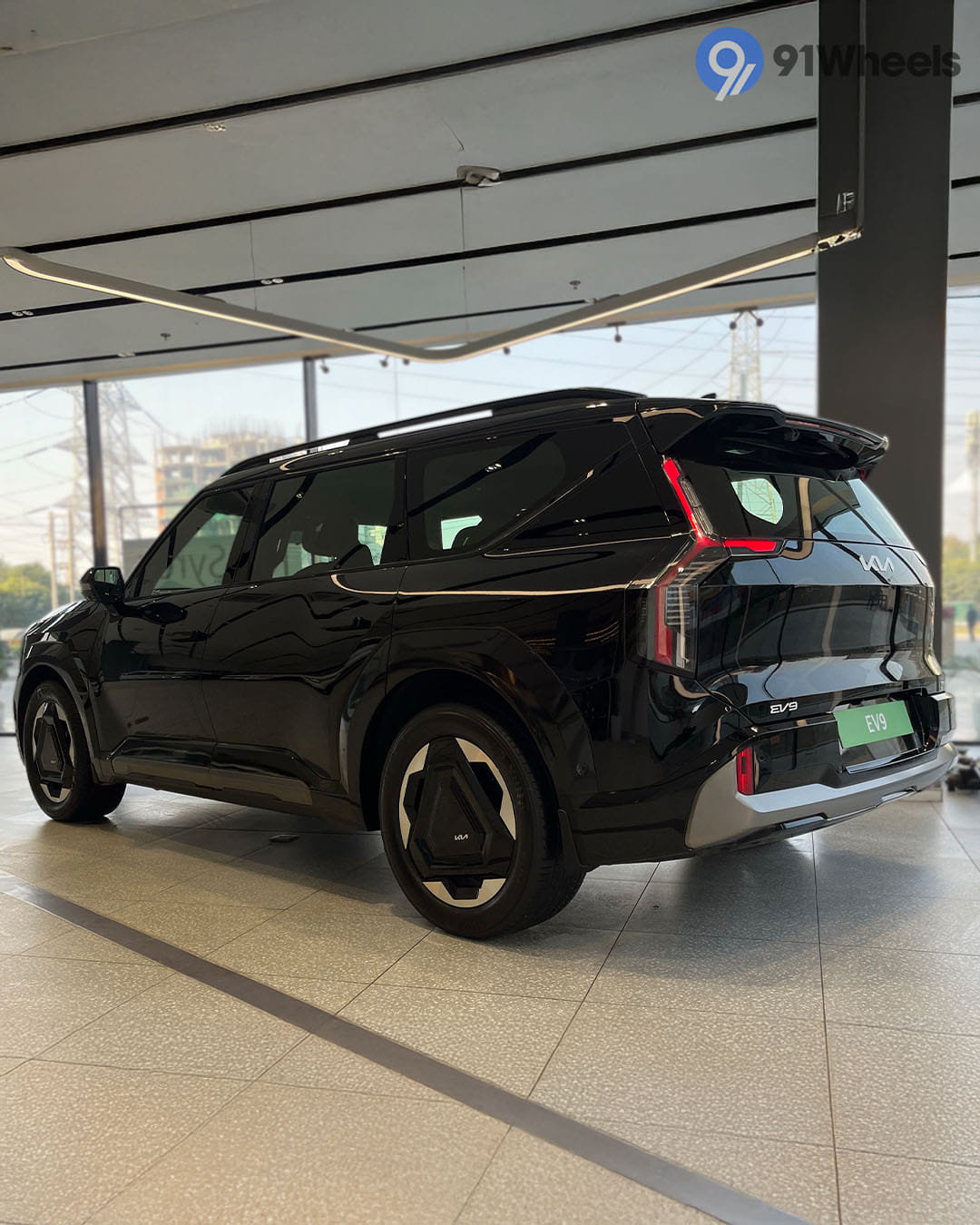 KIA EV9 Left Rear Three Quarter