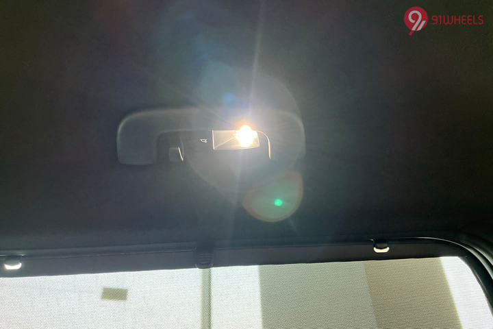 KIA EV9 Rear Row Roof Mounted Cabin Lamps