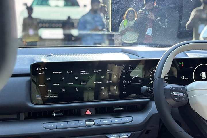 KIA Seltos Dashboard Switches