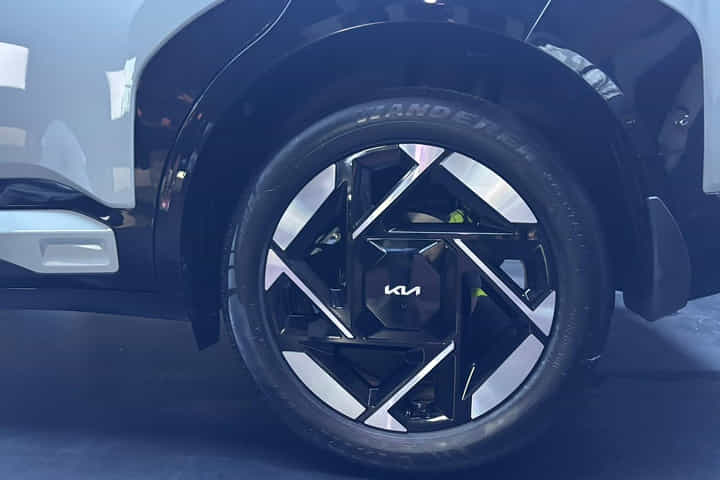 KIA Seltos Wheel