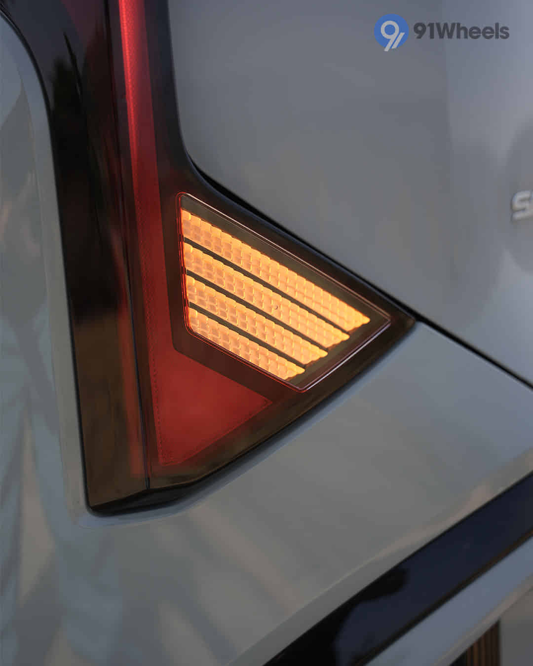 Rear Signal / Blinker Light