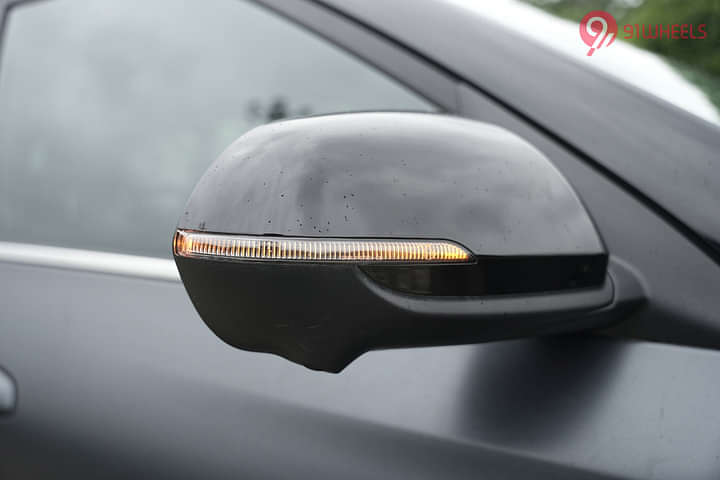 KIA Seltos ORVM Blinker