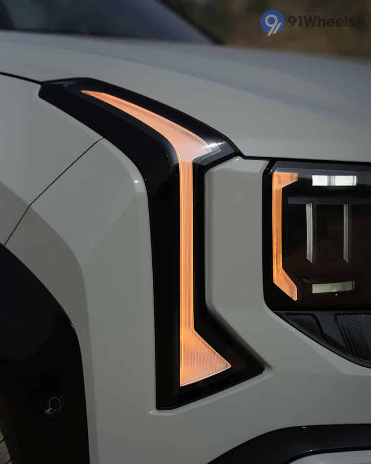 Headlights & Tail-lights - 6