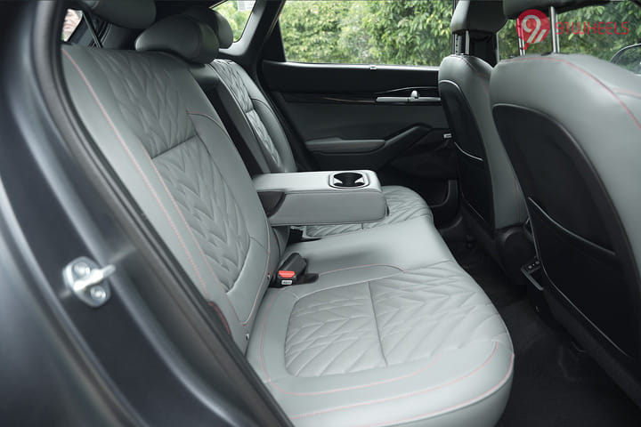 KIA Seltos Rear Seats KIA Seltos Rear Seats