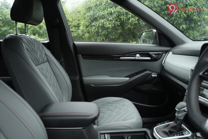 KIA Seltos Front Row Seats KIA Seltos Front Row Seats