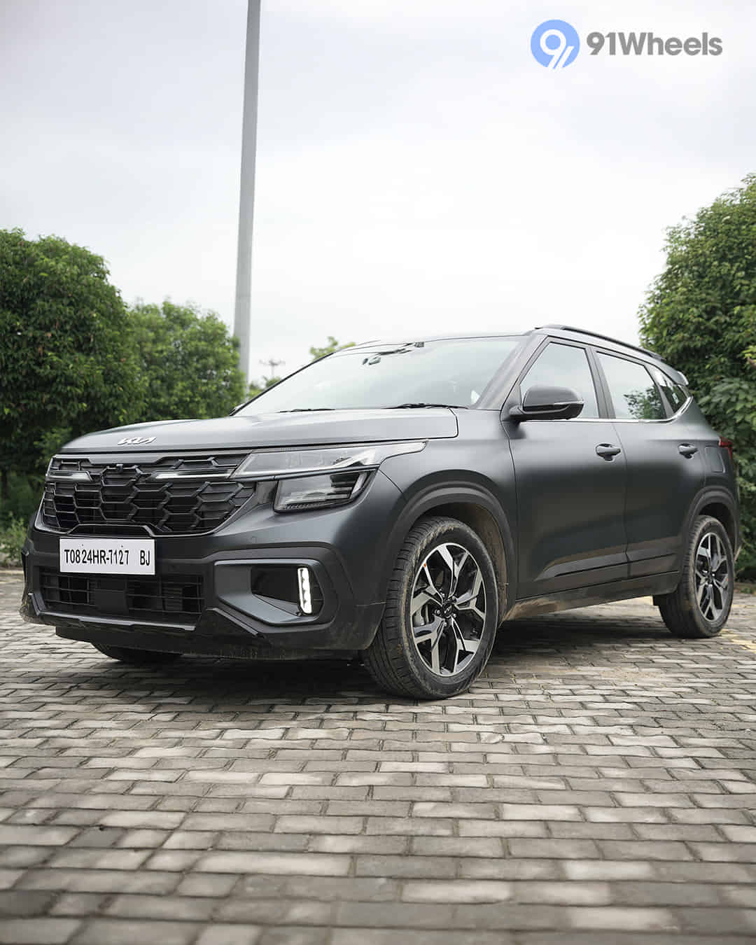 Left Front Three Quarter