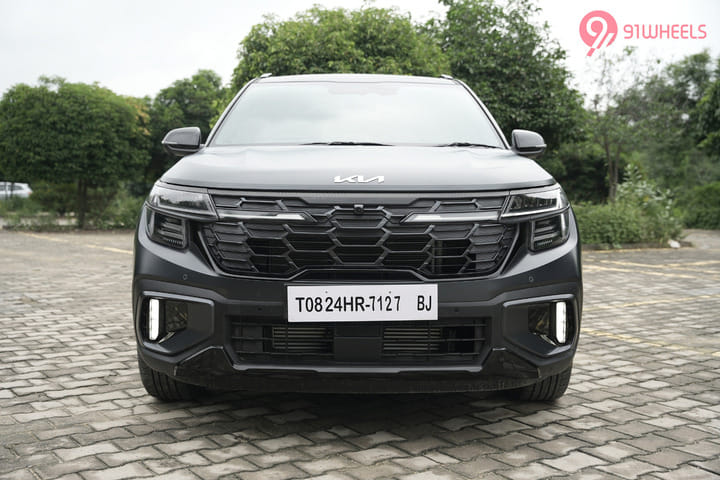 KIA Seltos Front View KIA Seltos Front View