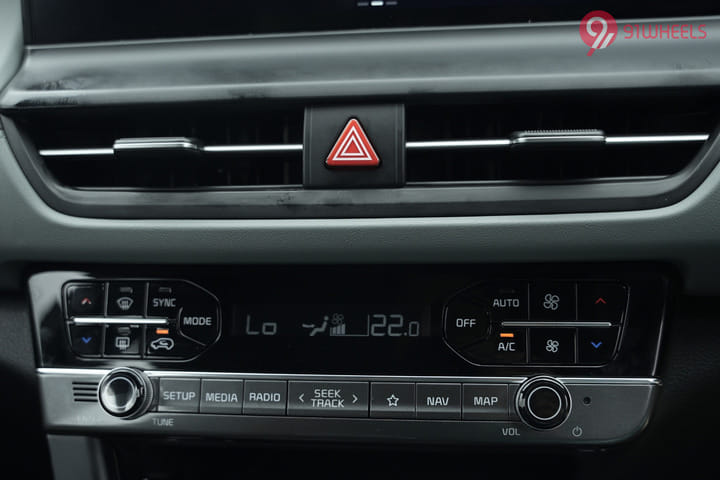 KIA Seltos Front Centre Air Vents KIA Seltos Front Centre Air Vents