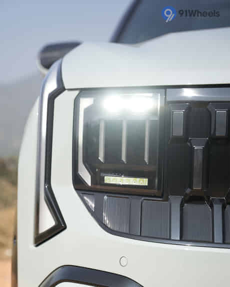 Seltos Headlight