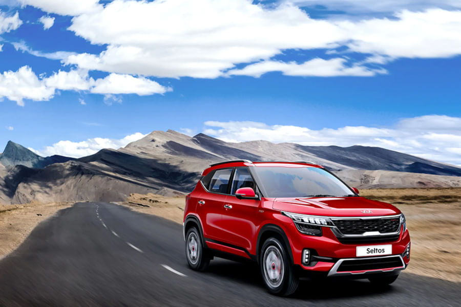 KIA Seltos 2019-2023 Driving Shot