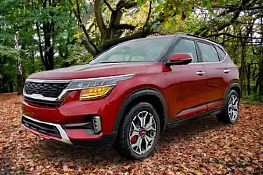 KIA Seltos 2019-2023 Cornering Shot