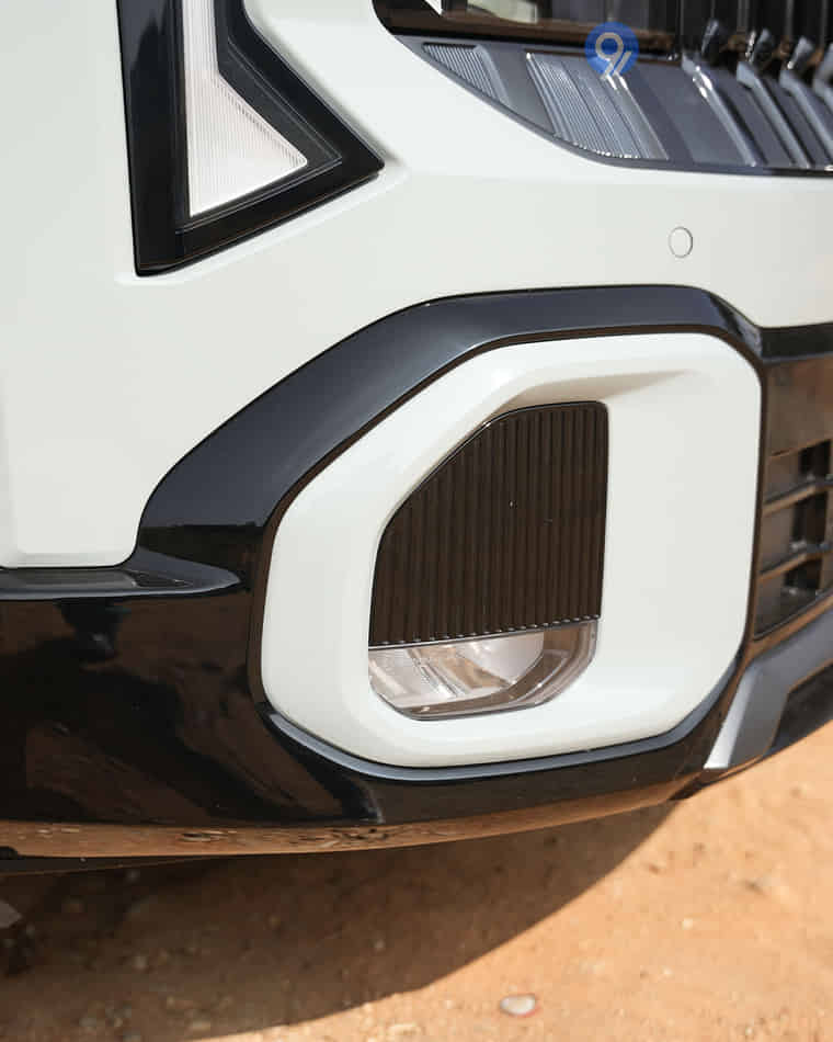 Headlights & Tail-lights - 4