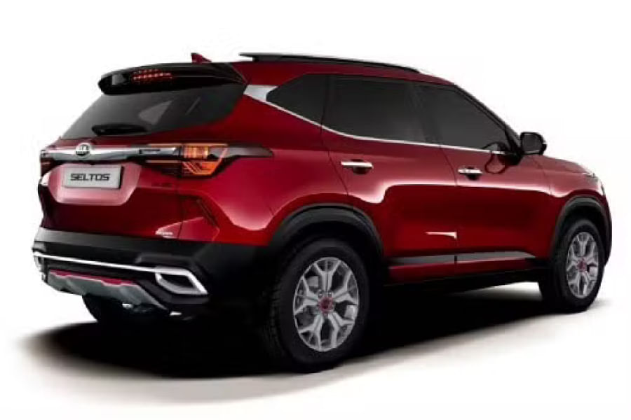 KIA Seltos 2019-2023 Cornering Shot