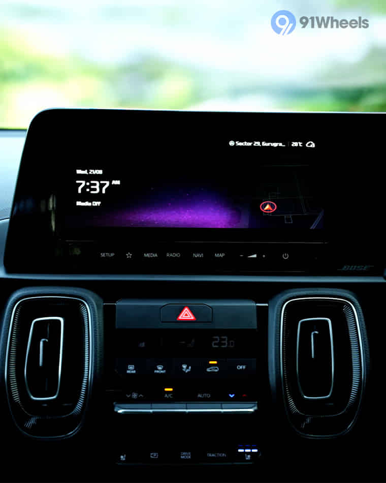 Infotainment & Charging - 1