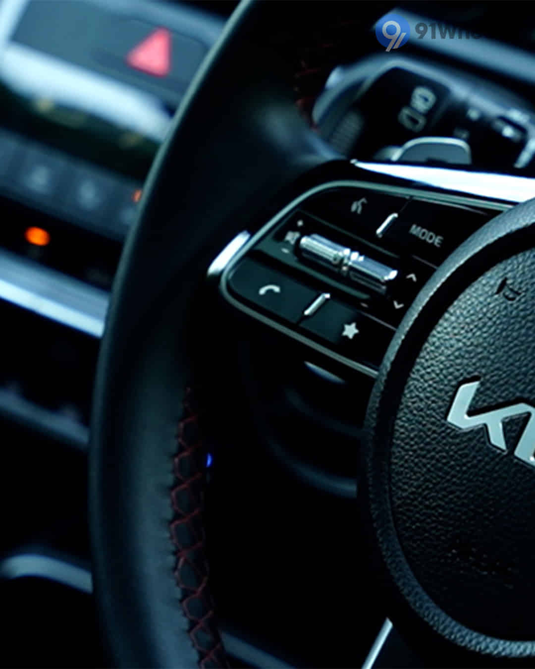 Left Steering Mounted Controls