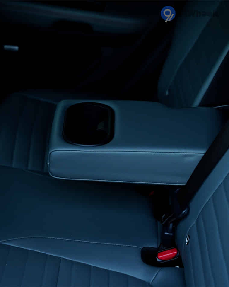 Seats & Cabin Comfort - 1