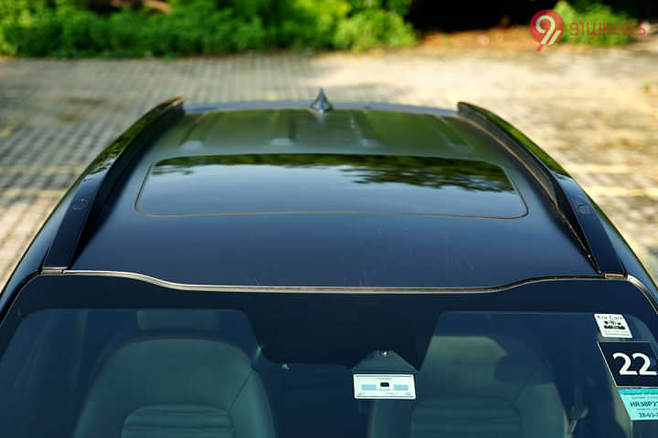 KIA Sonet Car Roof