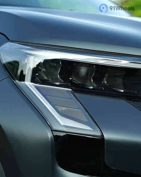 Sonet Headlight