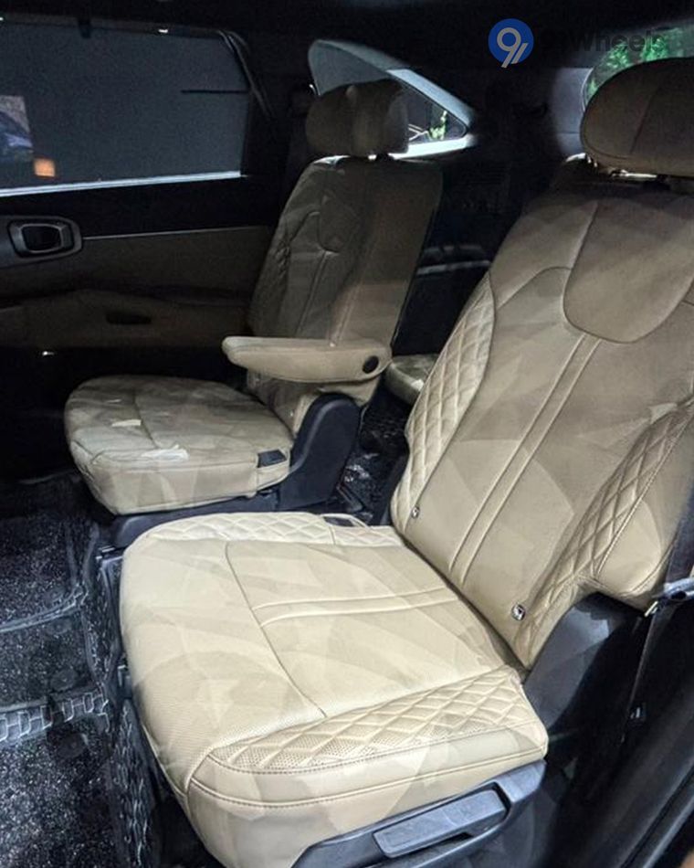 Seats & Cabin Comfort - 2 Seats & Cabin Comfort - 2