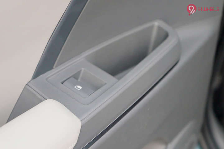 KIA Syros Rear Door Switches