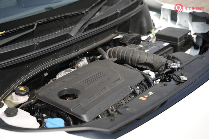 KIA Syros Engine Shot