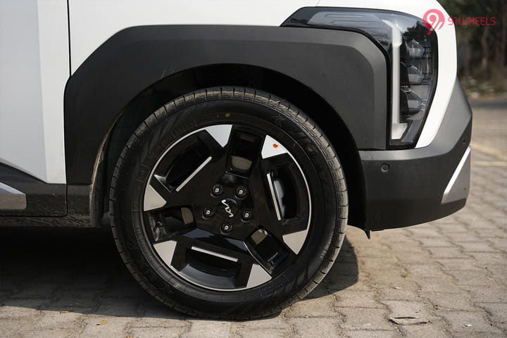 KIA Syros Wheel