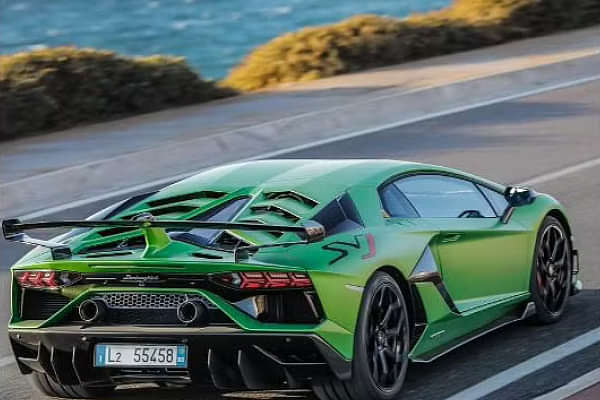 Lamborghini Aventador Rear Profile
