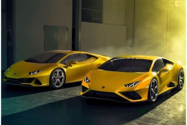 Lamborghini Huracan EVO 2014-2025 Cornering Shot